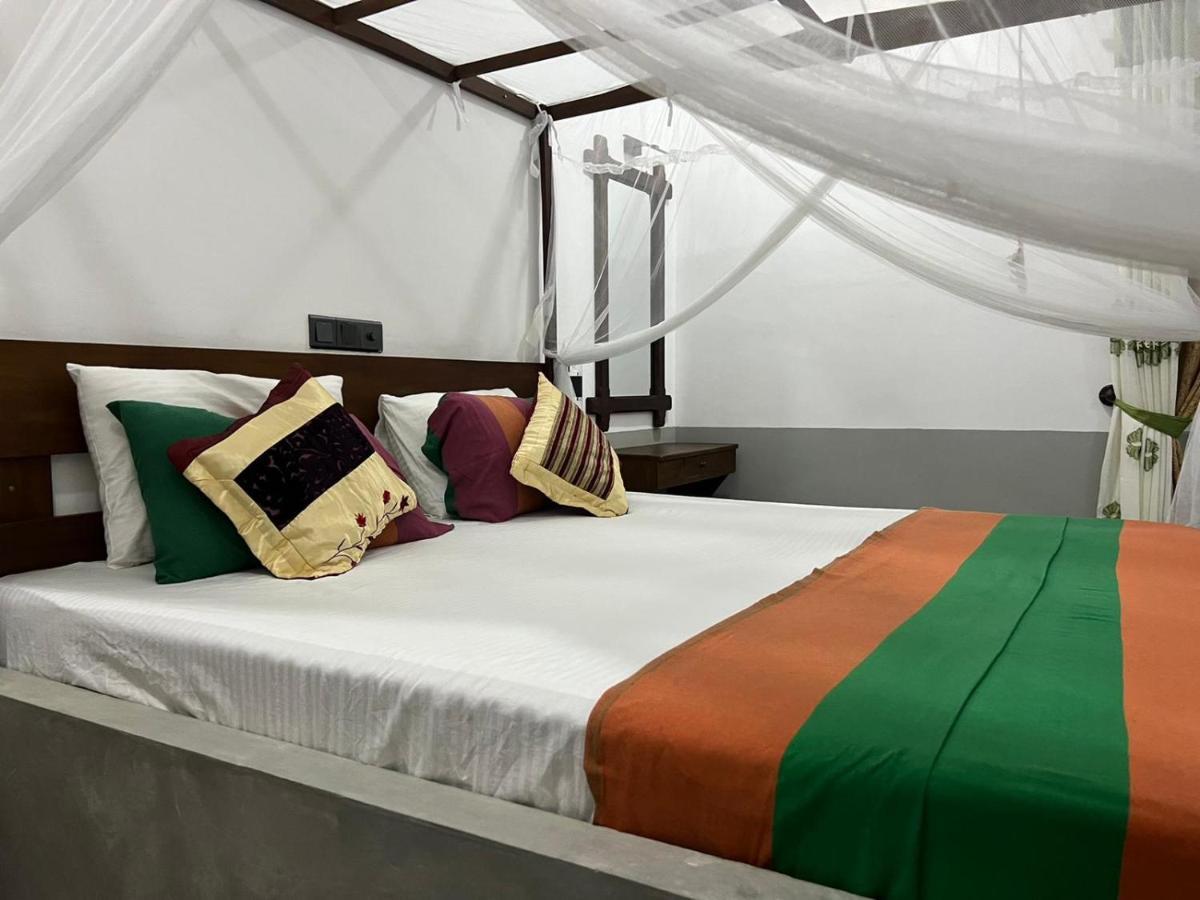 Indika'S Apartment هيكادوفا المظهر الخارجي الصورة