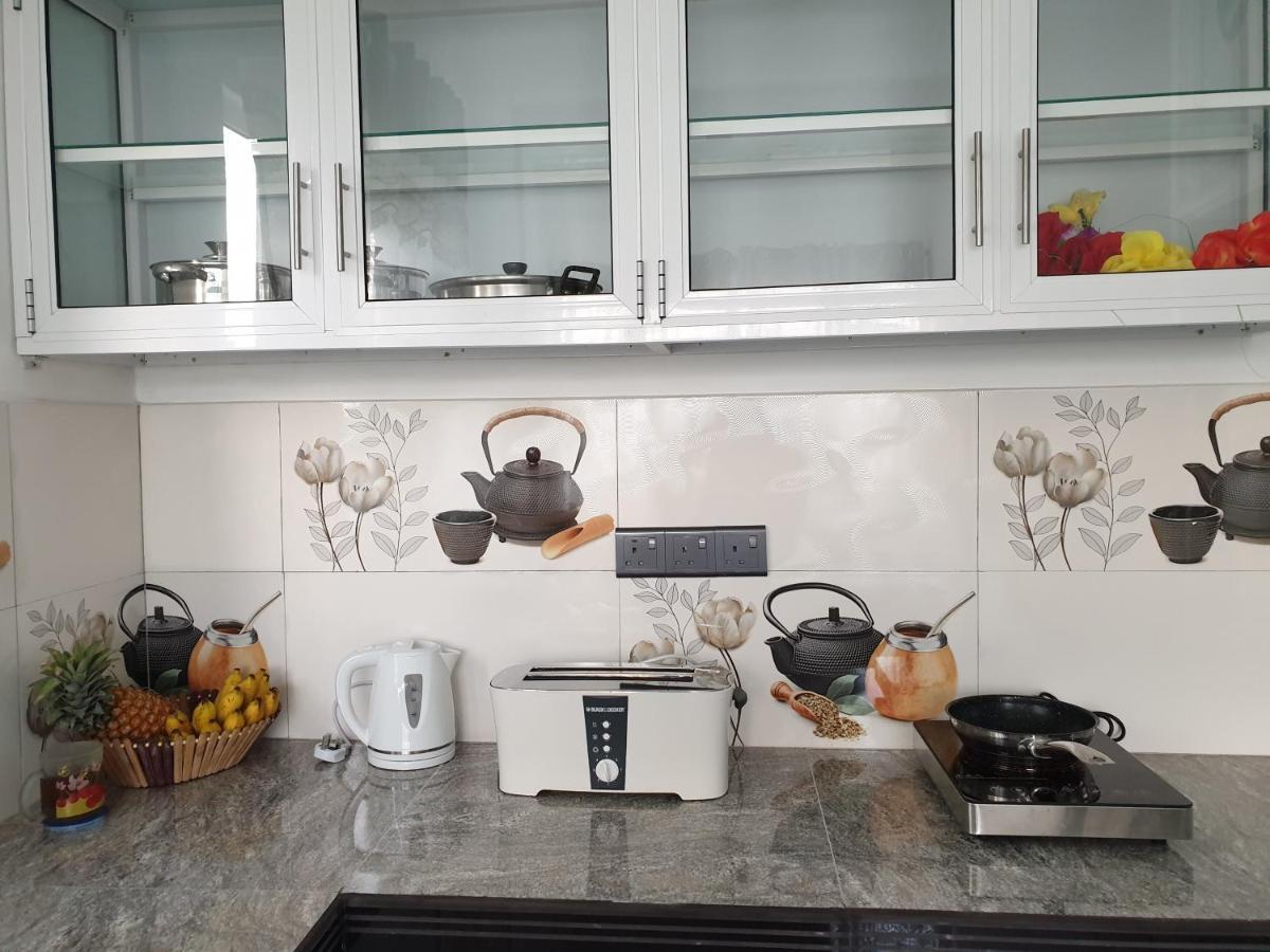 Indika'S Apartment هيكادوفا المظهر الخارجي الصورة