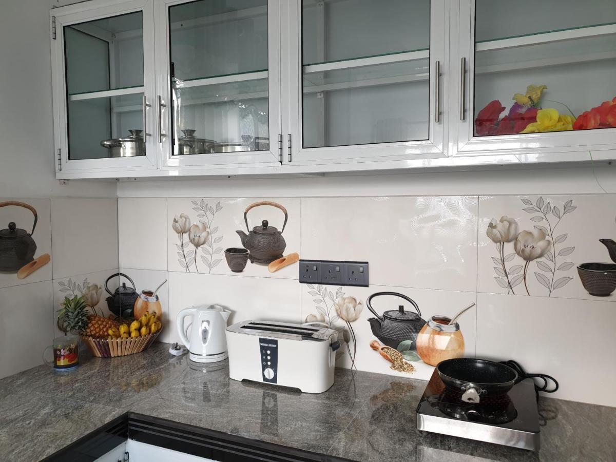 Indika'S Apartment هيكادوفا المظهر الخارجي الصورة